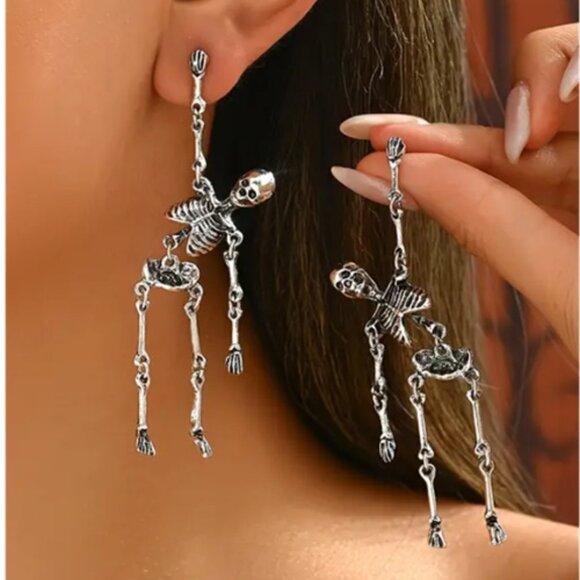 Gothic Punk Skull Dangle Earrings 3.3 Inches in Length - Picture 3 of 3